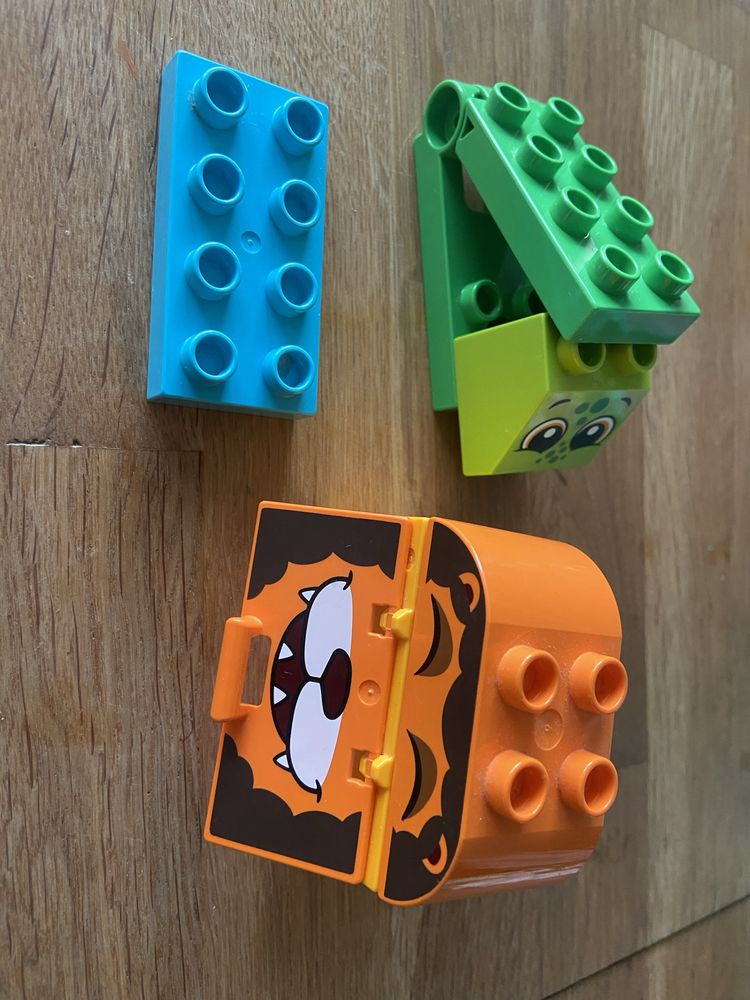 Klocki LEGO Duplo + oryginalne zielone pudełko