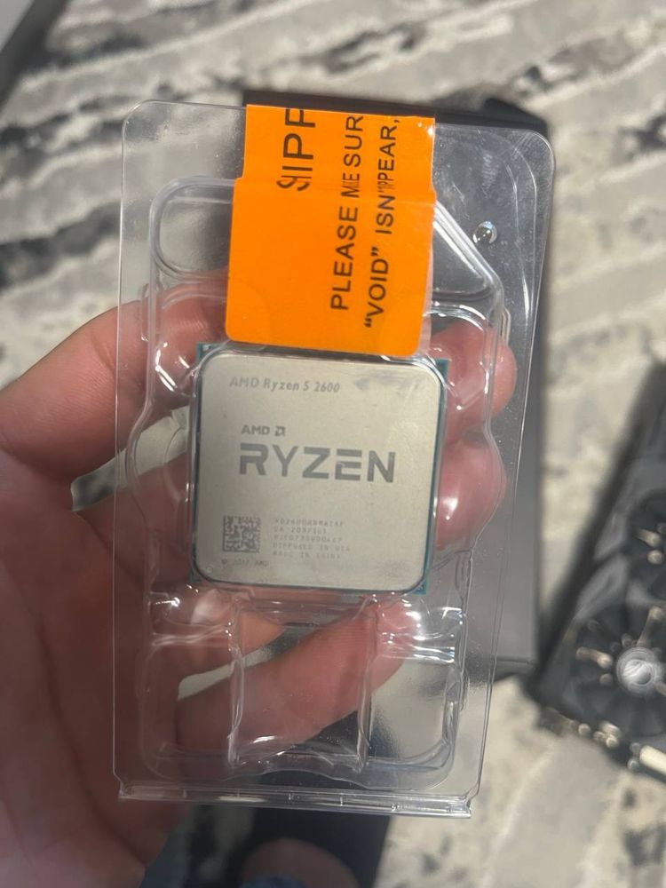 AMD Ryzen 5 2600