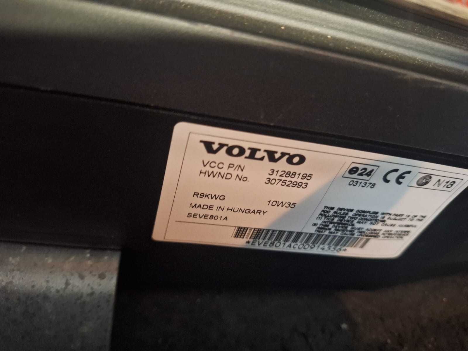 Volvo Xc60 zestaw premium sound subwoofer high performance