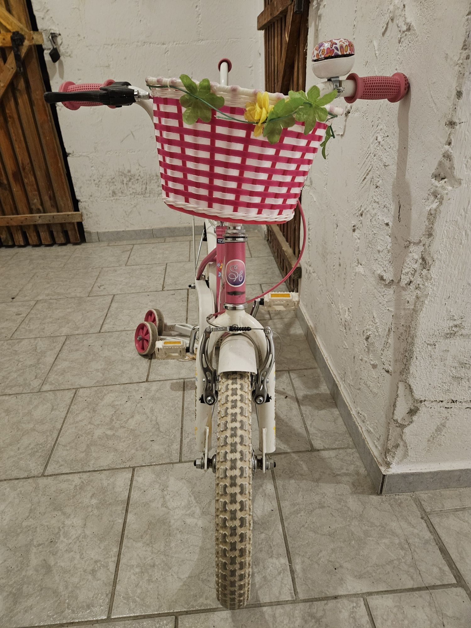 Rowerek dla dziewczynki (kółka i drążek do nauki jazdy)