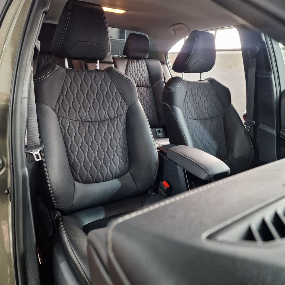 Toytota Corolla Luxury 2023
