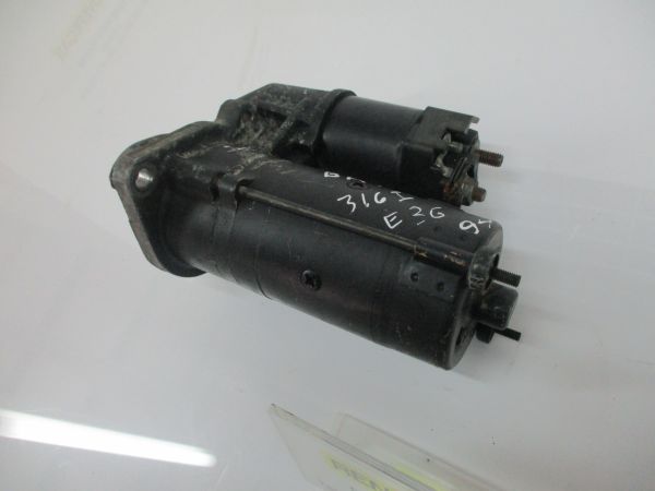 Motor de arranque BMW 3 (E30)