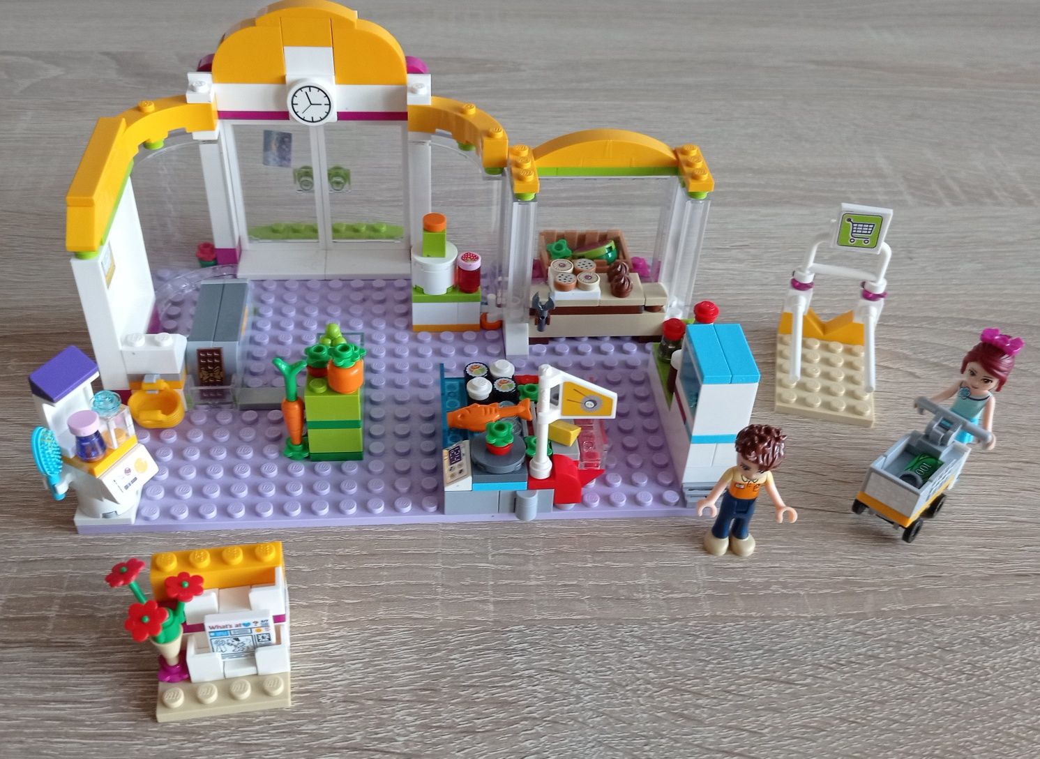 LEGO Friends Supermarket w Heartlake 41118