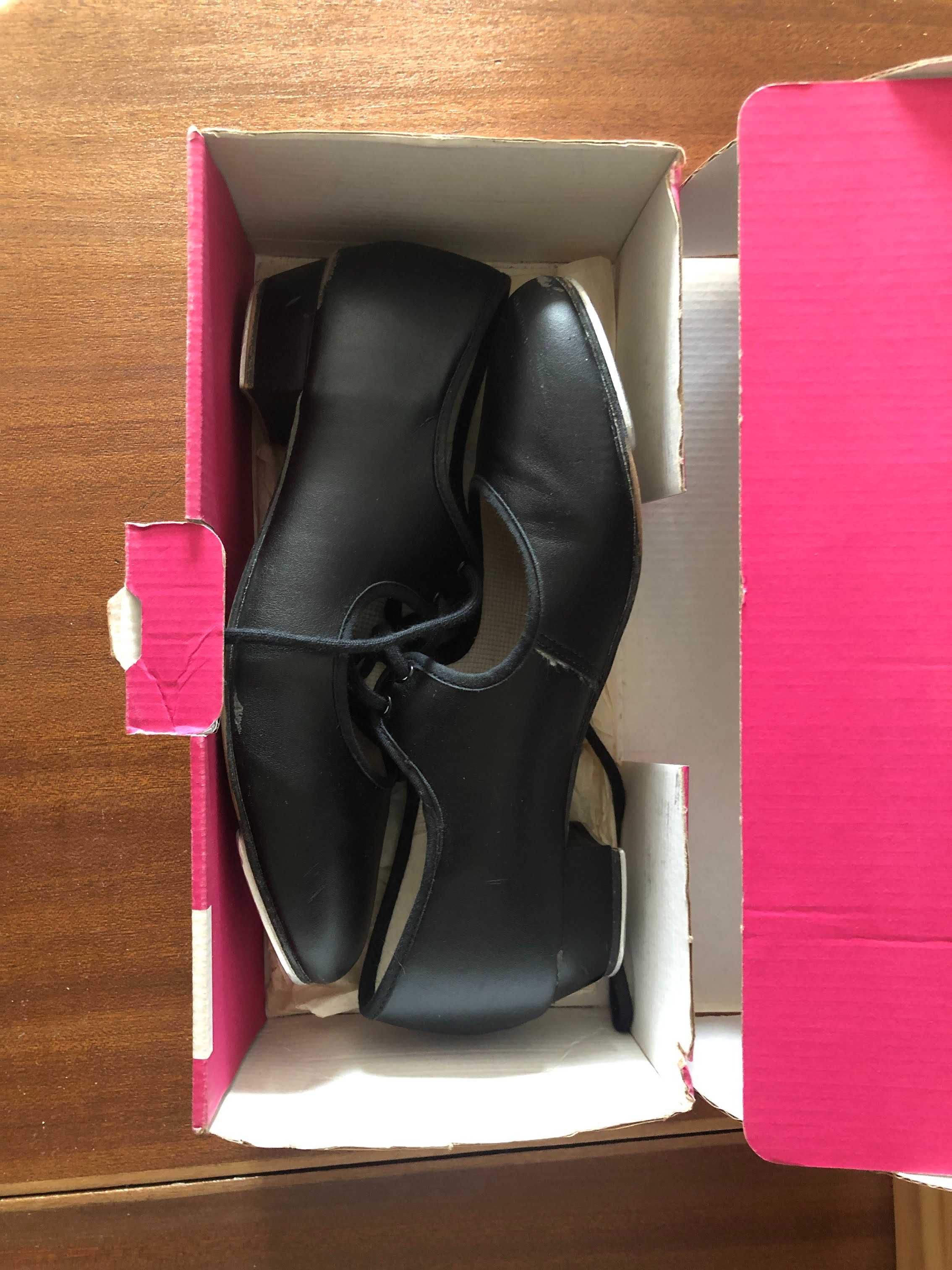 Sapatos de Sapateado