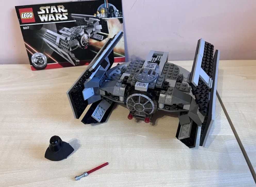 LEGO Star Wars 8017 – Darth Vader's TIE Fighter