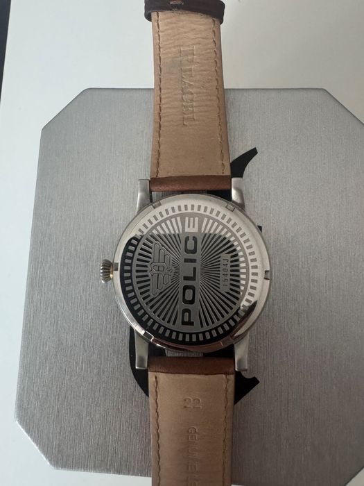 Relógio Police 15404J