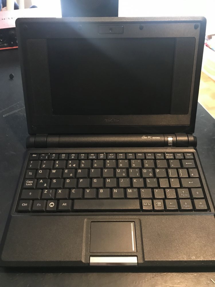 Portátil Asus EEEPC 701