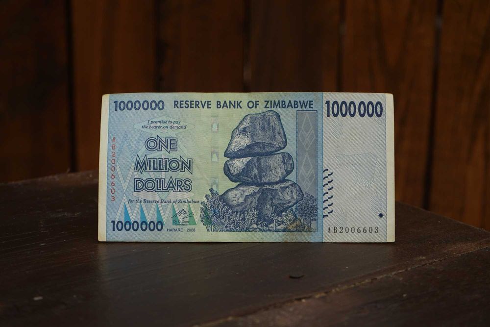 Купюра Зімбабве мільйон доларів подарунок сувенір