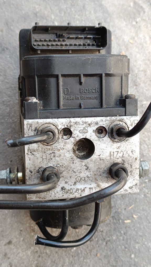 Bomba/módulo de ABS Audi A4