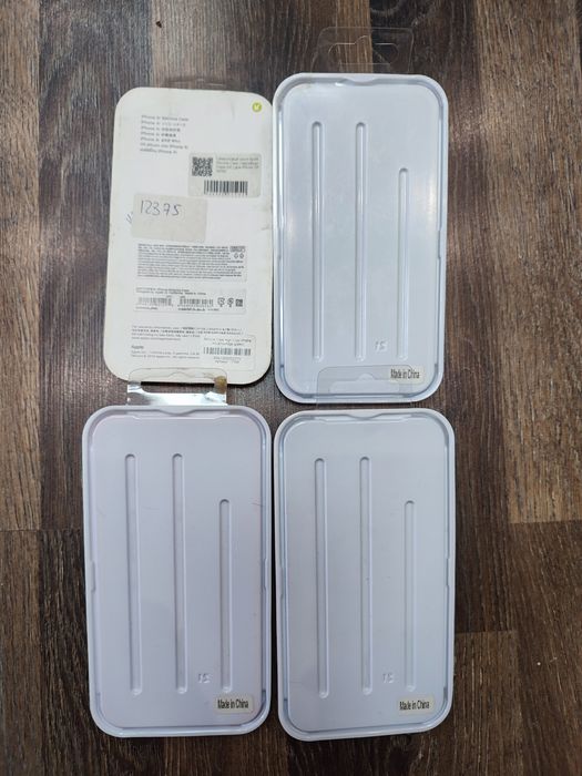 Чехлы iphone 11 pro max.