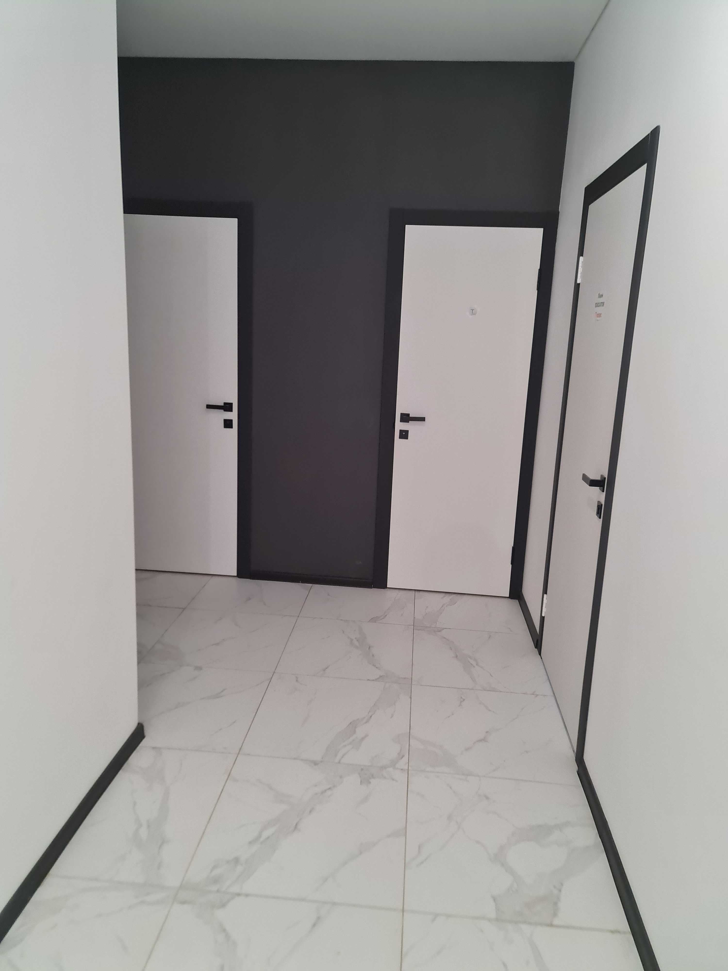 Продається офісні приміщення 242 м² у центрі Ужгода, офіс, комерція,