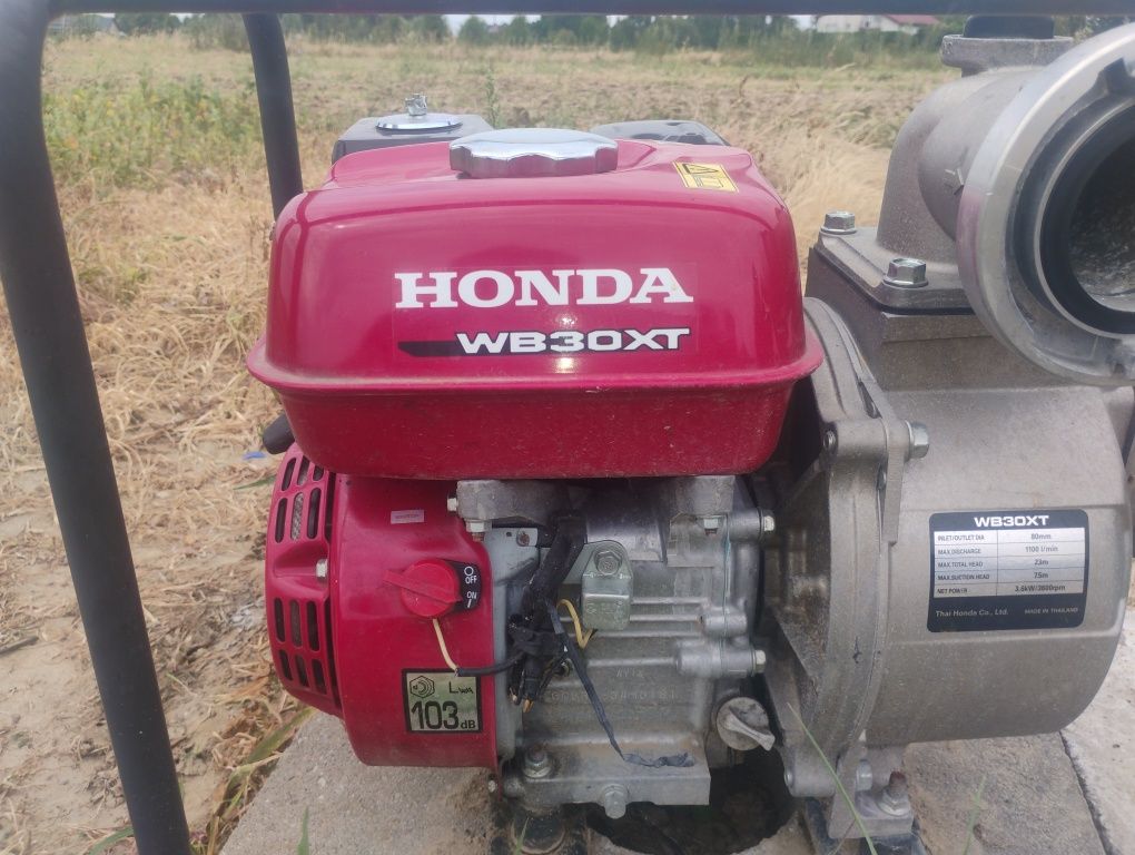 Pompa spalinowa honda