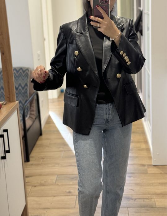 Піджак з еко-шкіри