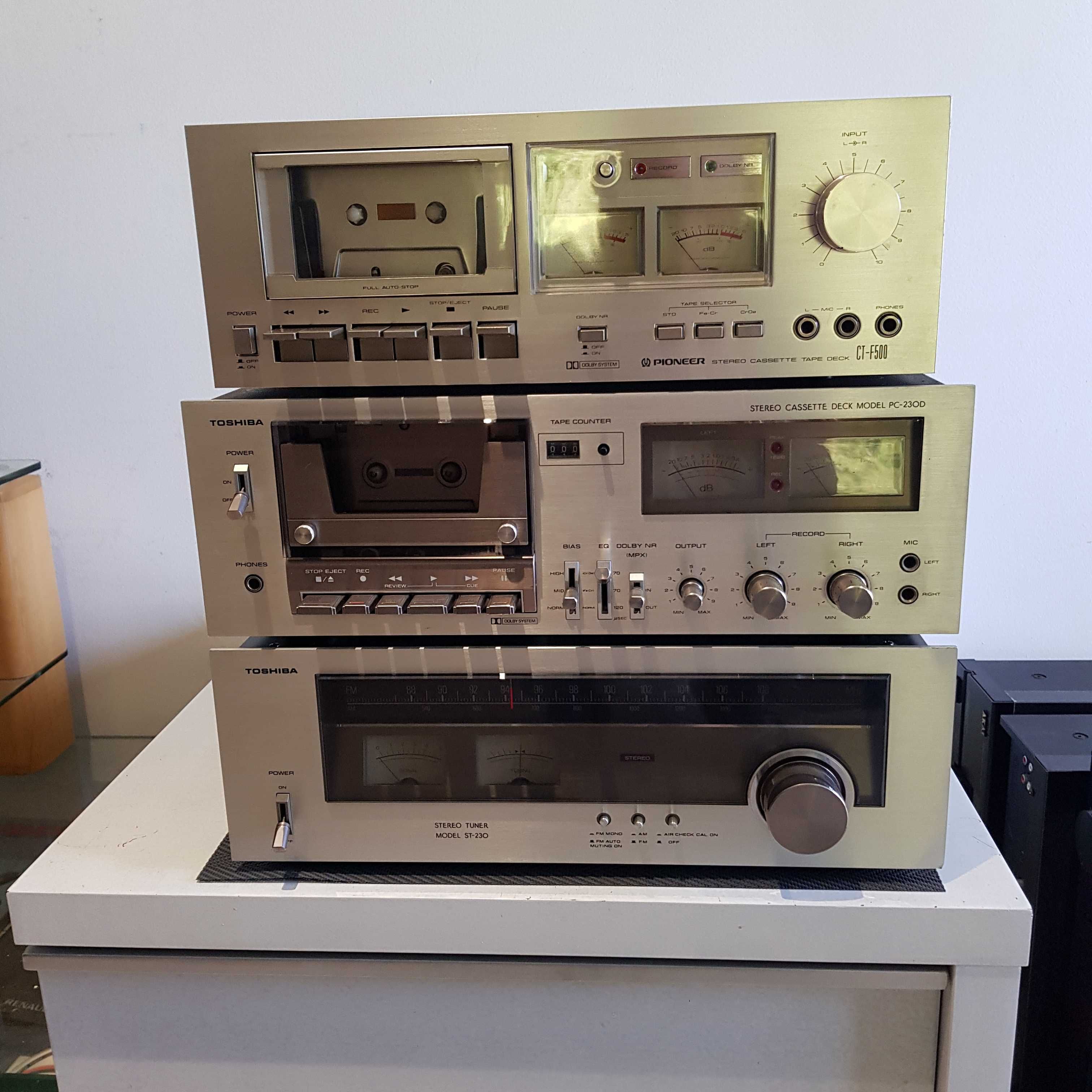 Sprzedam magnetofon kasetowy stereo