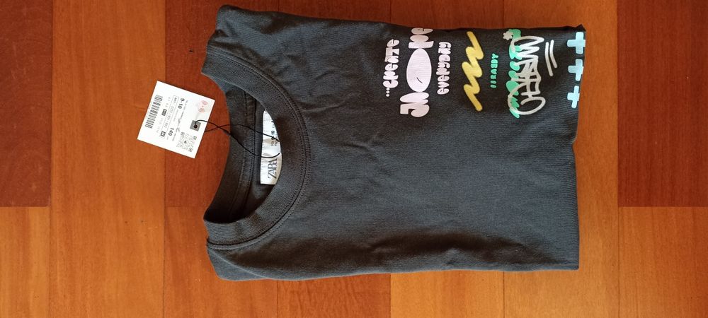 T-shirt manga comprida 9-10 anos nova com etiqueta