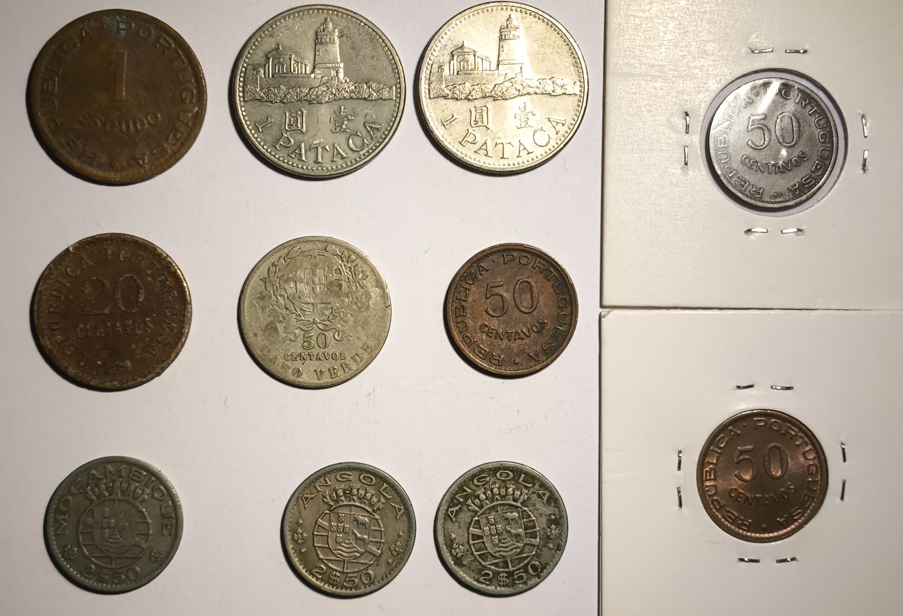 Lote de Moedas das Colónias (Angola, Cabo Verde, MZ, Macau & Guiné)