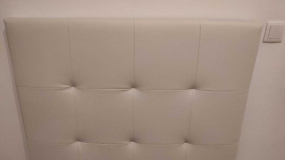 Cabeceira de cama branco/creme