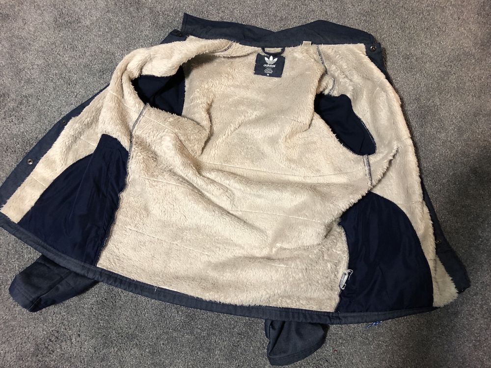 Kurtka przejściowa z futerkiem Adidas rozmiar M