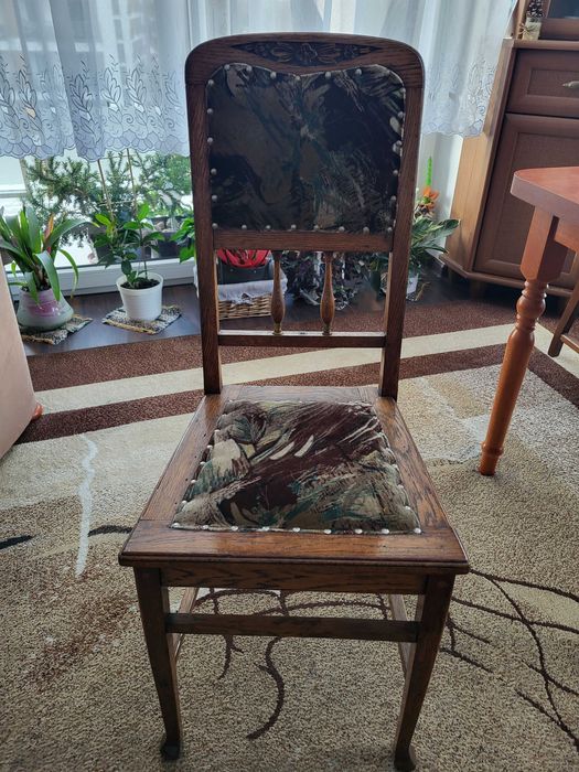 Stylowe krzesło, po renowacji i wymianie tapicerki