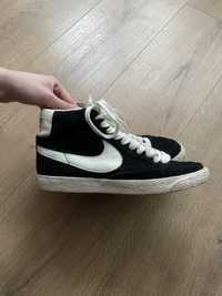 Продам кроссовки Nike Blazer