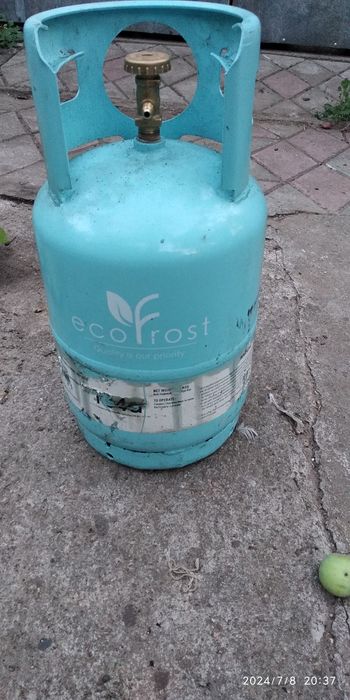 Балон із під фреону.