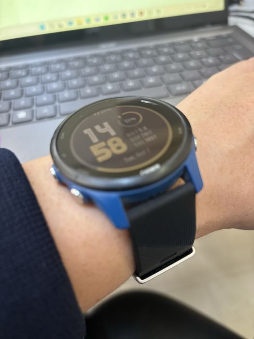 Garmin forerunner 255