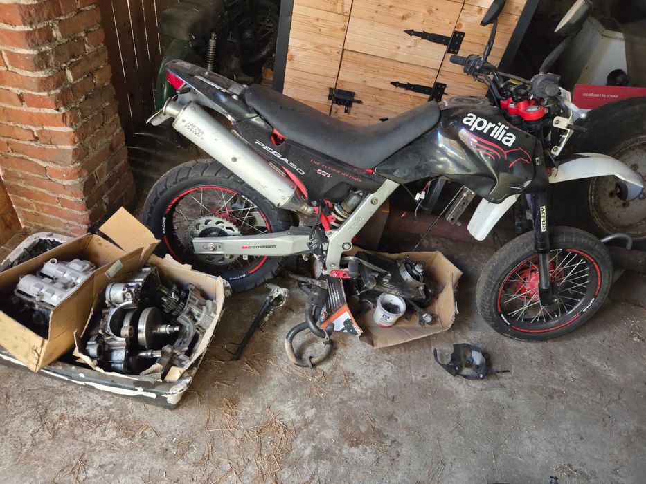 Aprilia pegaso 650 Supermoto