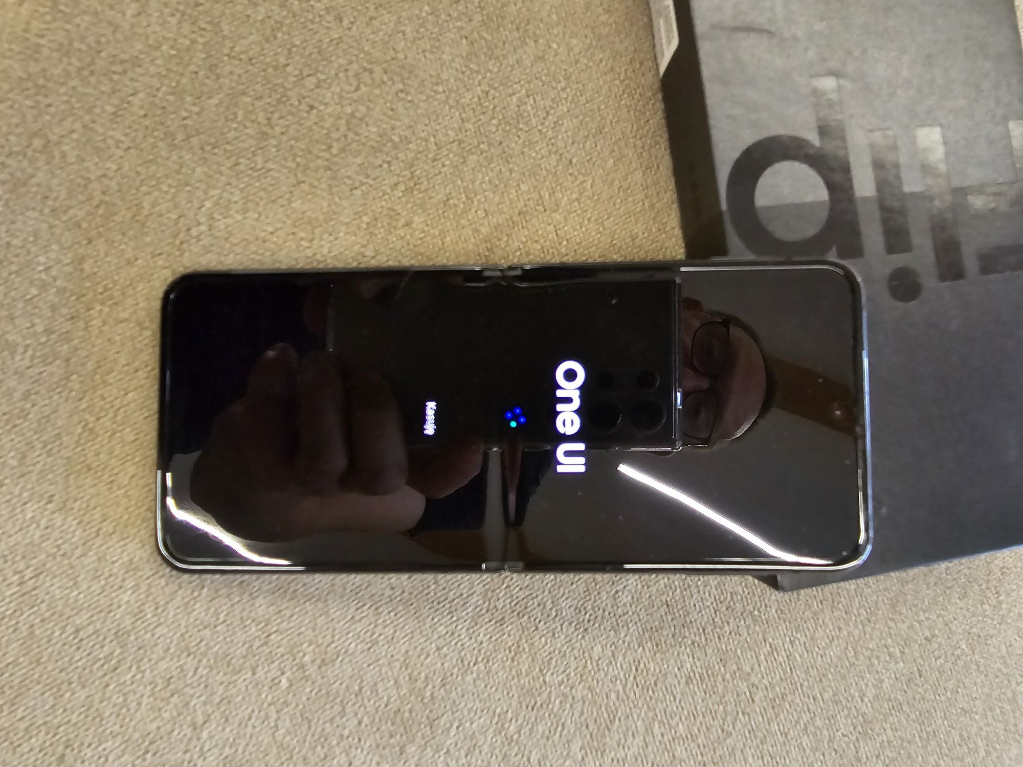 Samsung Galaxy Z Flip 4 254 GB.