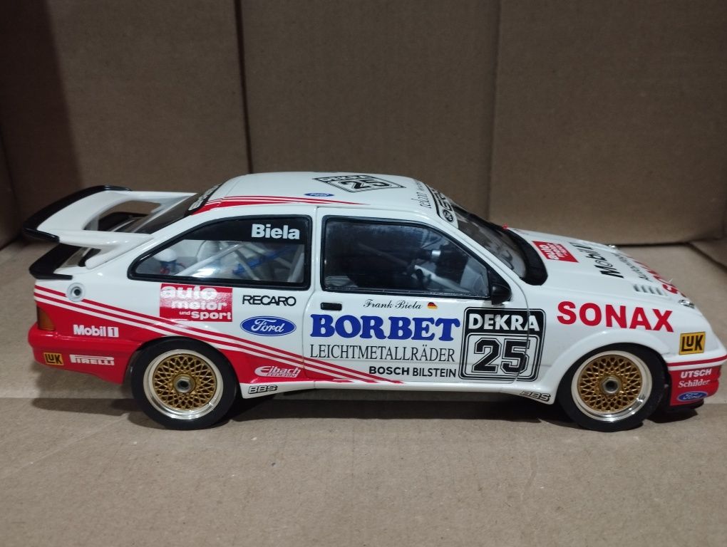 Ford Sierra Cosworth 1/18