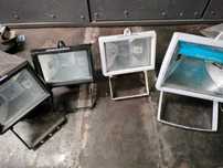 4 nowe lampy halogenowe 500W 3x150W
