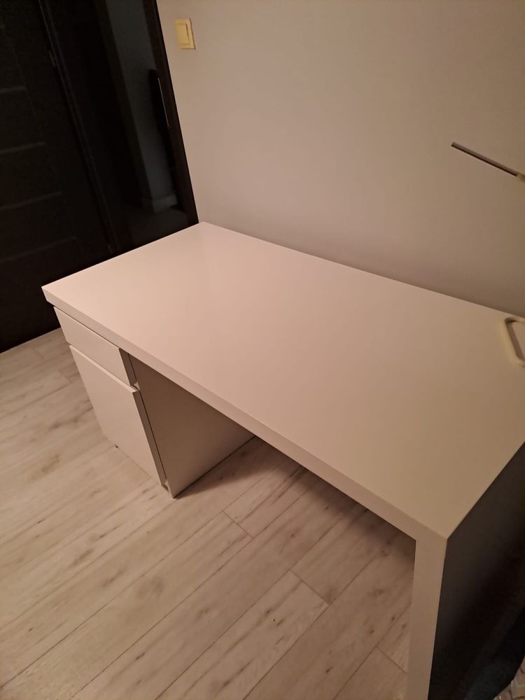 Biurko malm ikea