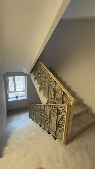 Продаж 3 кмн кв, пл. Перемоги, б.1