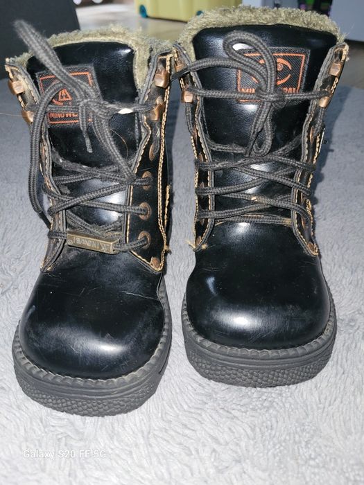Buty zimowe trapery 30