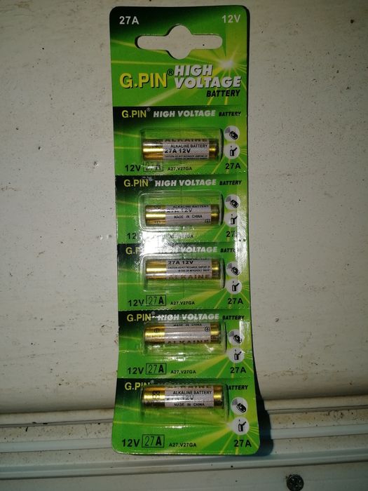 Батарейка и 27А, 12V.