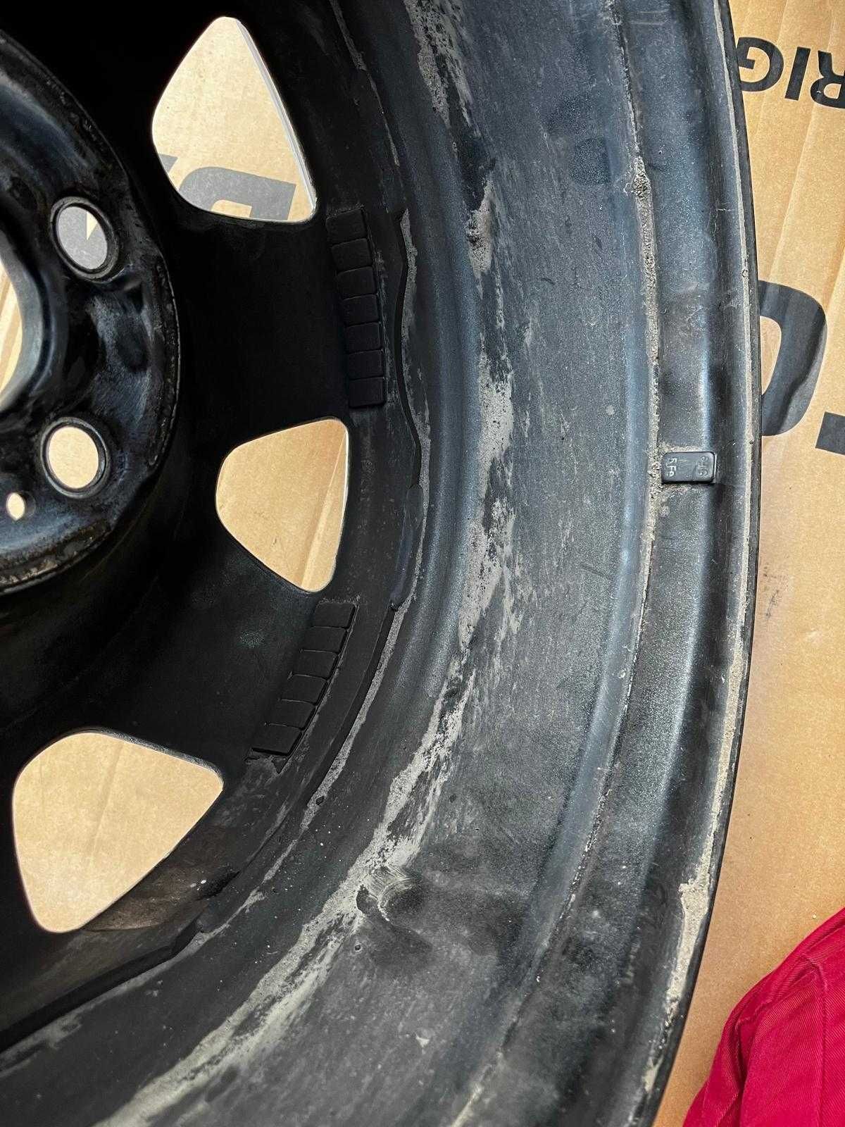 Felgi Koła VW T5 T6 Michelin  PRIMACY 4+  235/55r17 Komplet VW Amarok