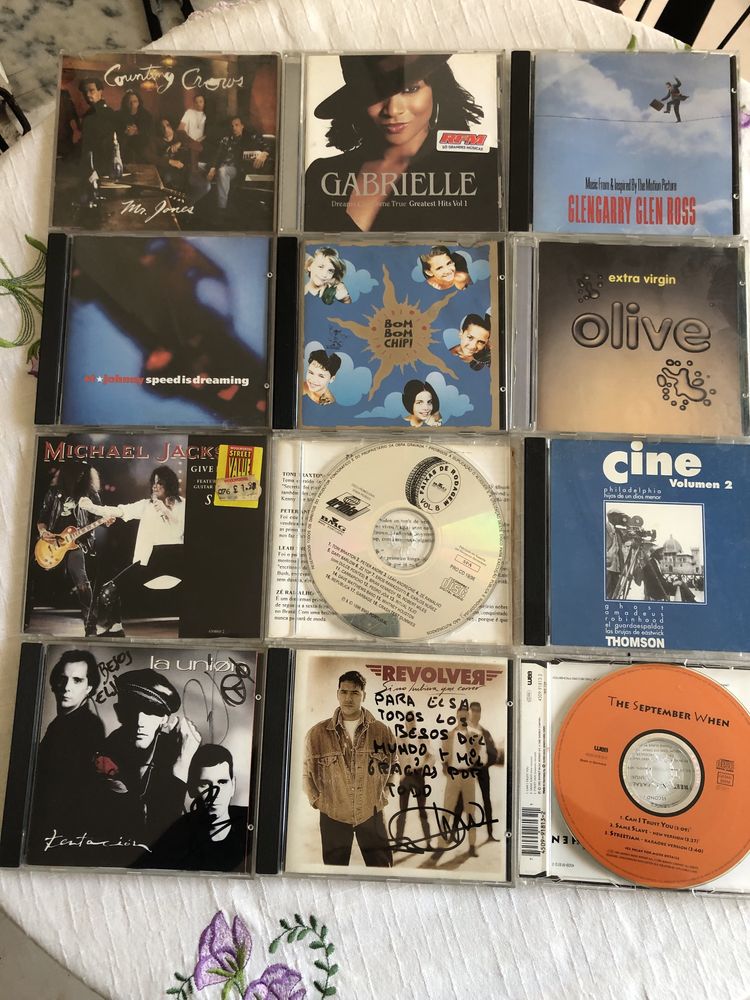 Lote +300. CDs originais, alguns Autografados e muitos Dao Duplos