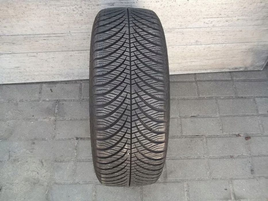OPONA GOODYEAR VECTOR4Seasons 205/55 r16 8,2mm