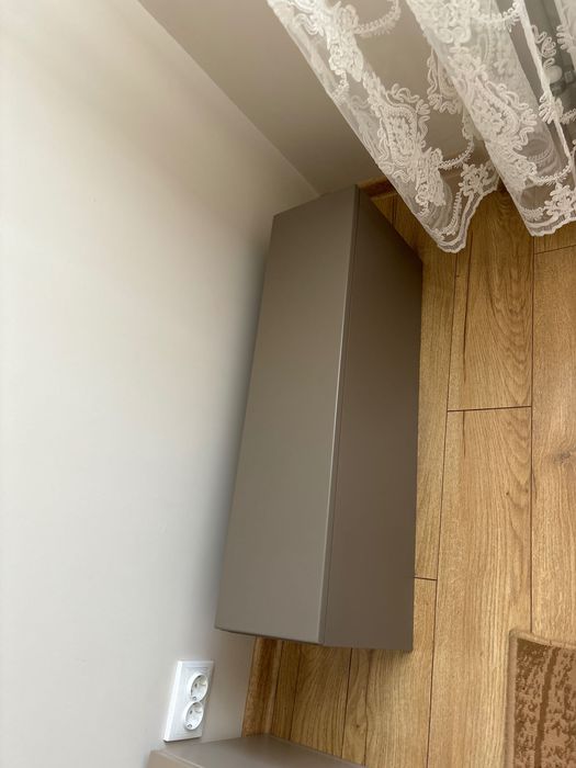 Підвісні тумбочки