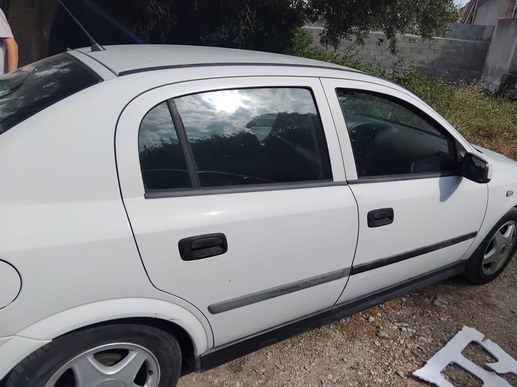 Vendo astro impecável