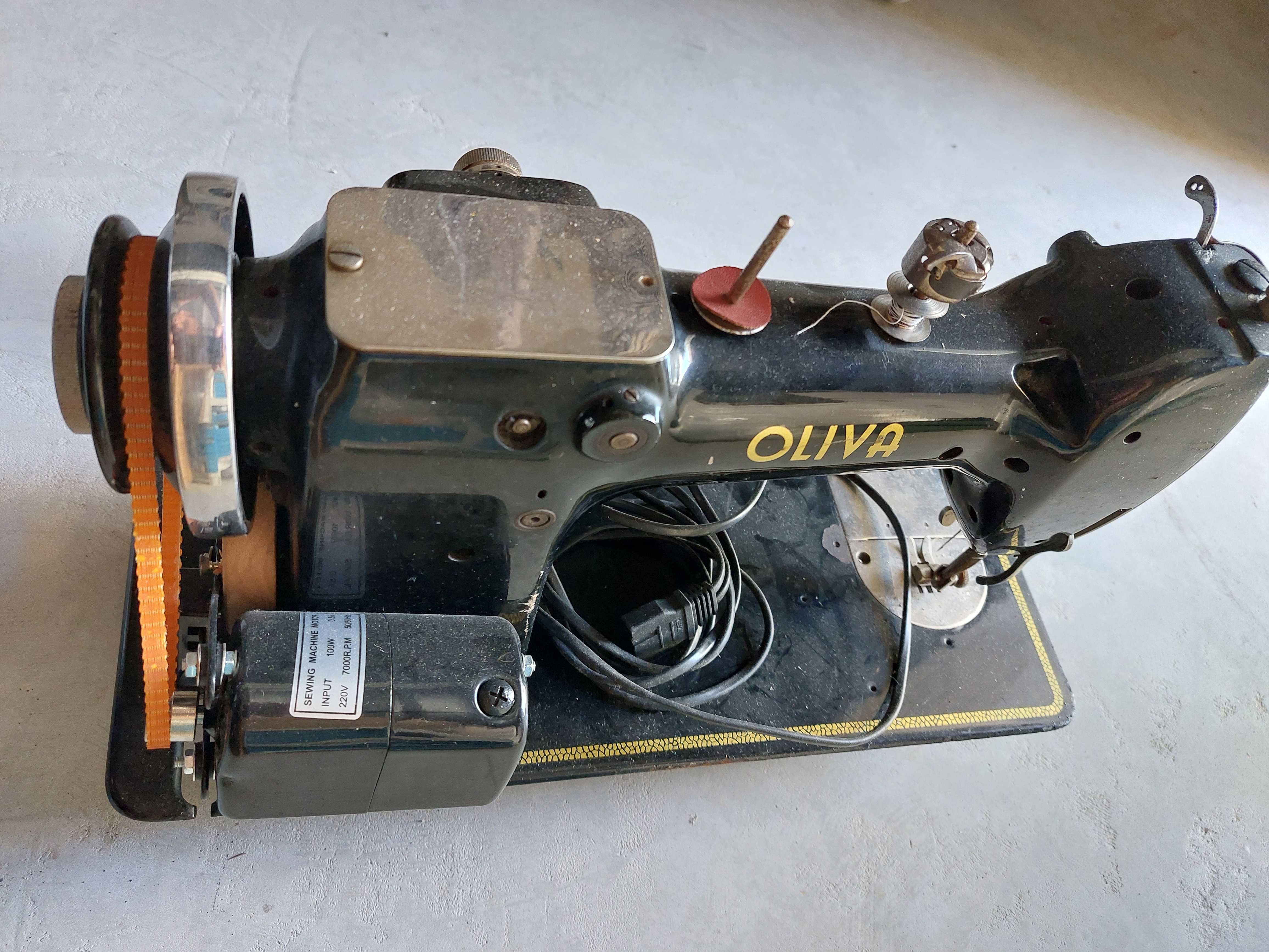 Maquina costura Oliva