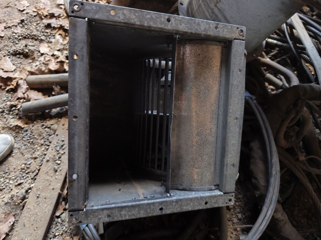 Wentylator promieniowy dmuchawa D4e225 CC01-39