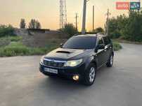 Автомобиль Subaru Forester