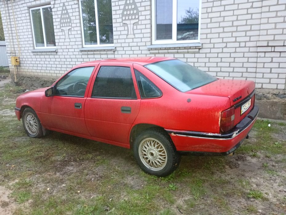 Продам opel vektra a