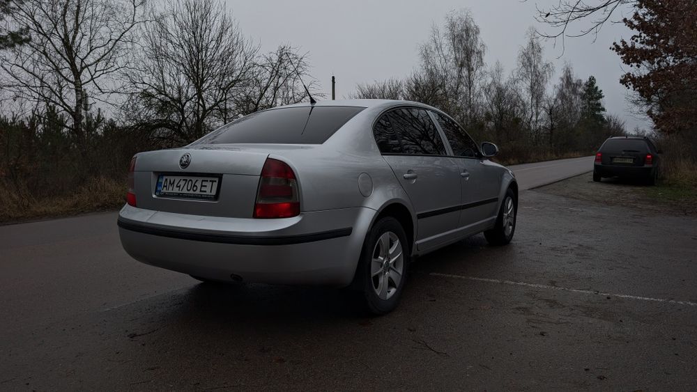 Skoda superb I  (1.8 2008)