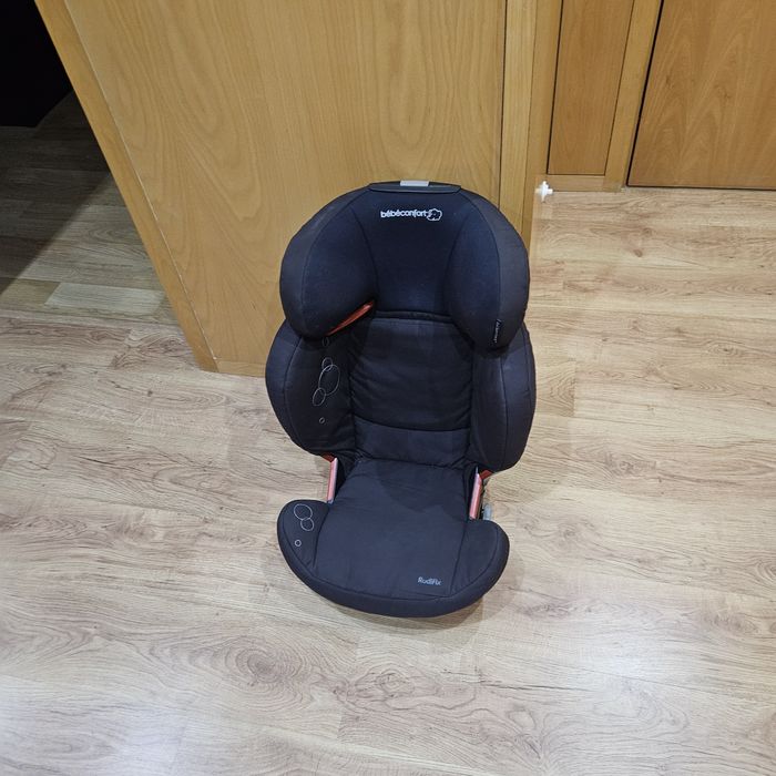 Cadeira de Bebé Auto