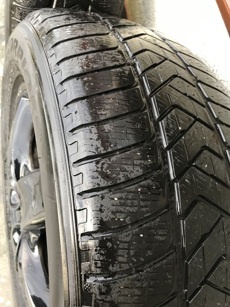 Opony zimowe do auta audi q7