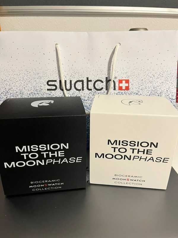 Omega x Swatch Snoopy SO33B700 - Disque de phase de lune avec Snoopy