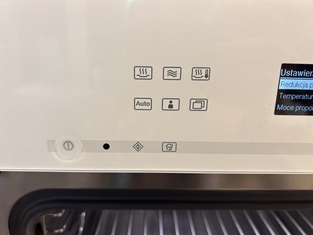 Miele- piekarnik parowy z funkcją mikrofali
