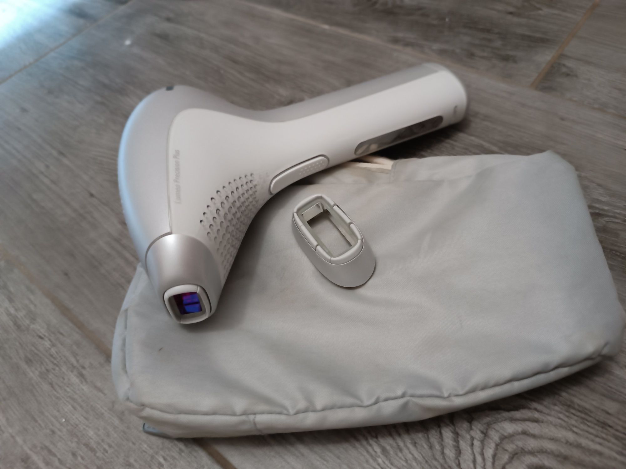 Depilator laserowy Philips Lumea Precision Plus