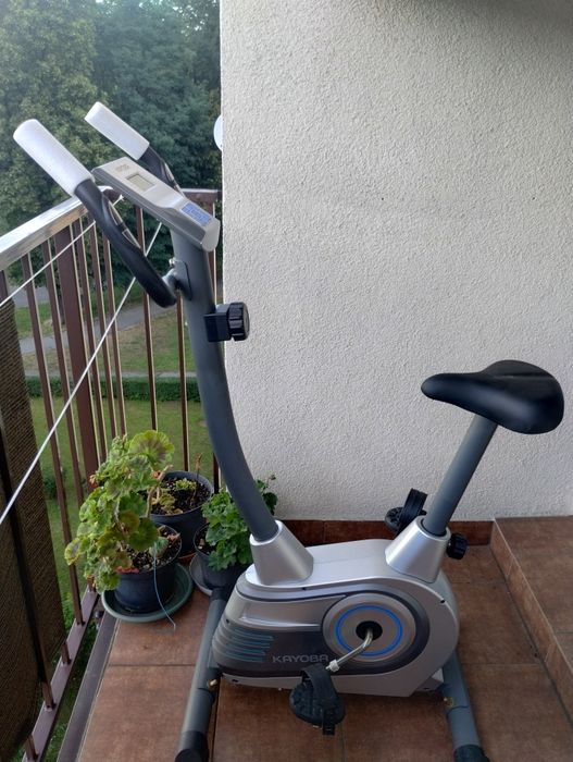 Rower stacjonarny rehabilitacyjny